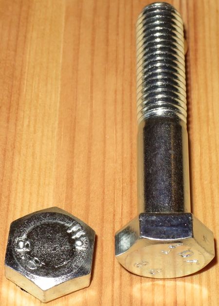 SEXKANTSKRUV BLANKFÖRZINKAD 8,8 M6x40 20st