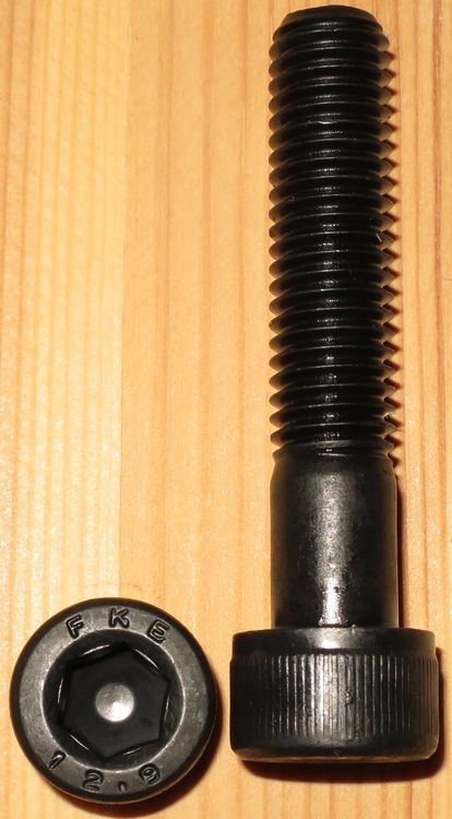 INSEXSKRUV OBH 12,9 M6x70 10st