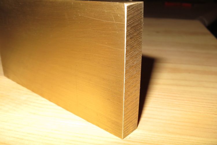 MÄSSING PLATTSTÅNG 40x3mm SS 5170