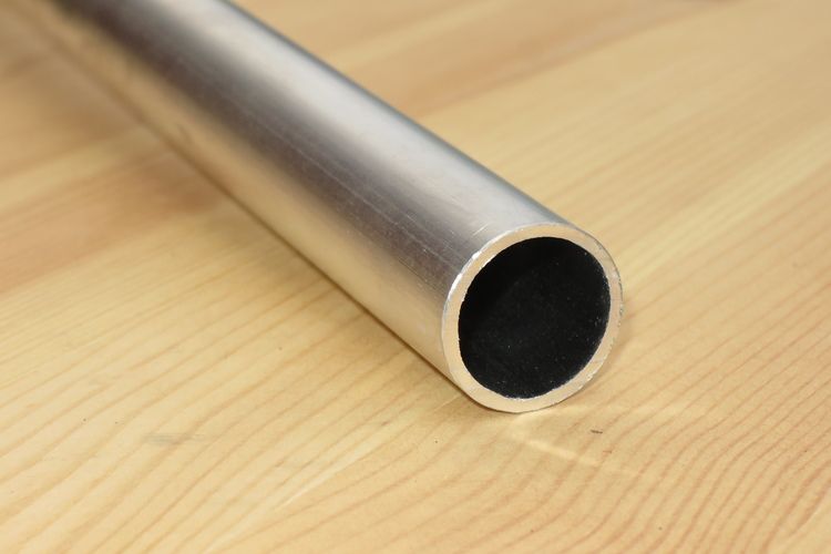 ALUMINIUMRÖR 30x3mm EN AW-6060-T6