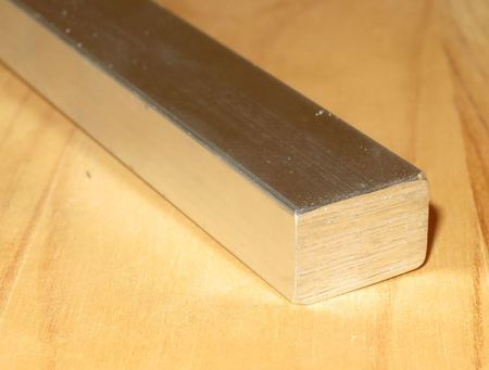 ALUMINIUM PLATTSTÅNG 15x10mm EN-AW 6082-T6