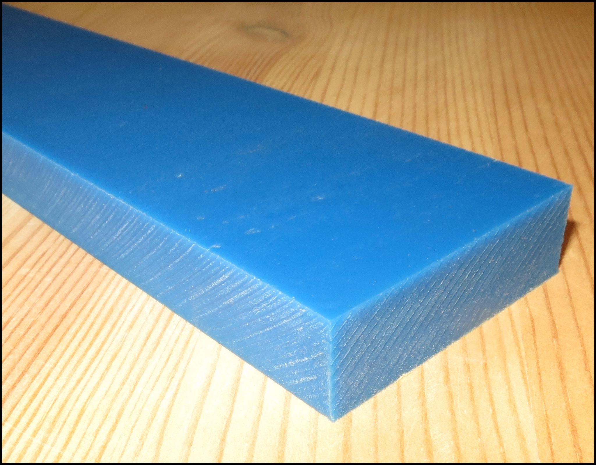 POLYURETAN , PUR PLATTA 80 ShA 50x15mm