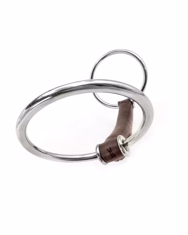 ADAM LÆRBITT LØS RING