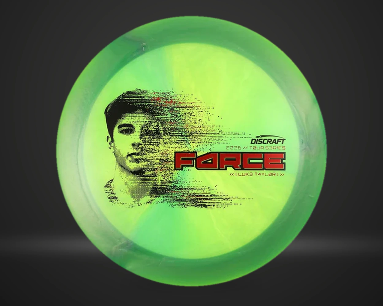 Ti Big Z Force Luke Taylor 2026 distance driver i assortert farge, vist forfra på mørk produktbakgrunn