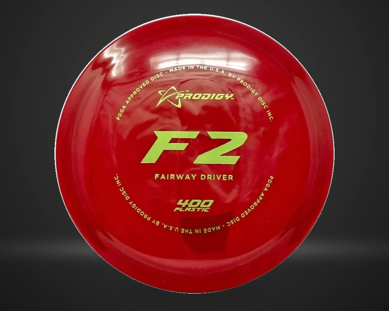 F2 400 fairway driver i oransje, vist forfra på mørk produktbakgrunn