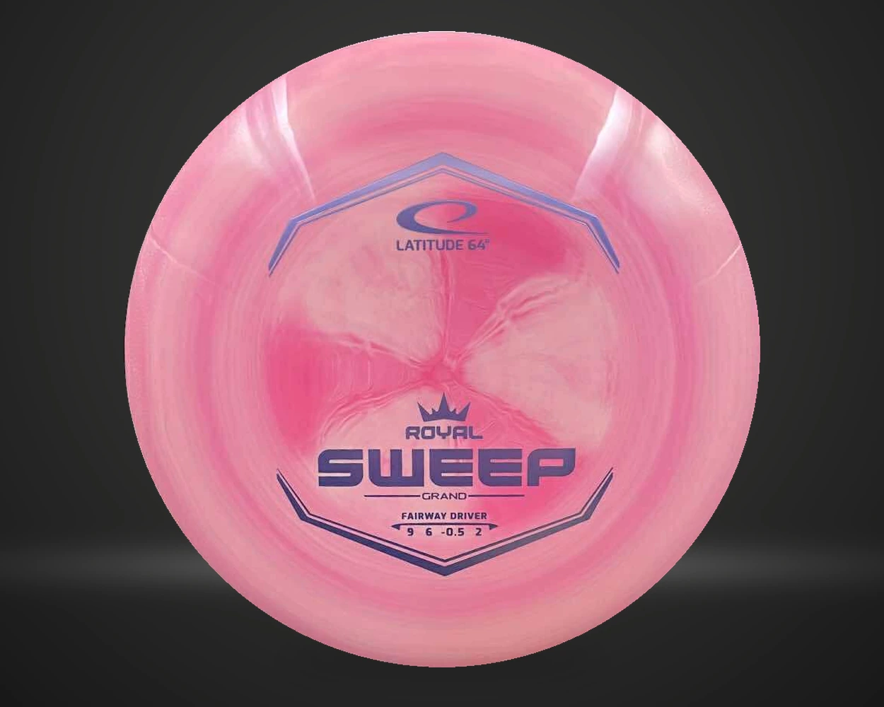 Latitude Grand Sweep, Fairway Driver i lys rosa, vist forfra