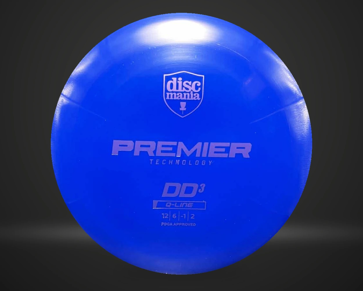 Q-Line Premier DD3 distance driver i hvit, vist forfra på mørk produktbakgrunn