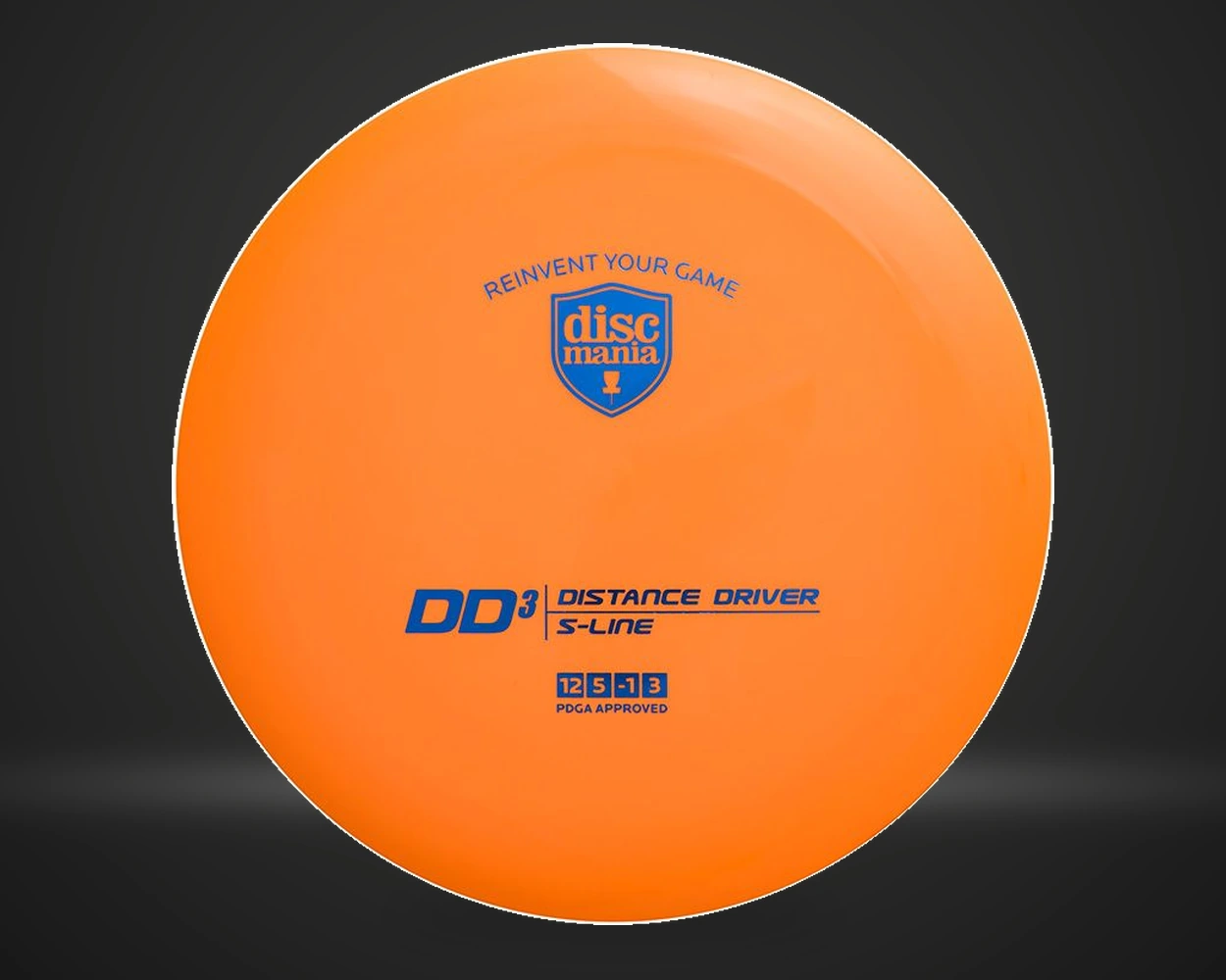 S-Line DD3 distance driver i hvit, vist forfra på mørk produktbakgrunn