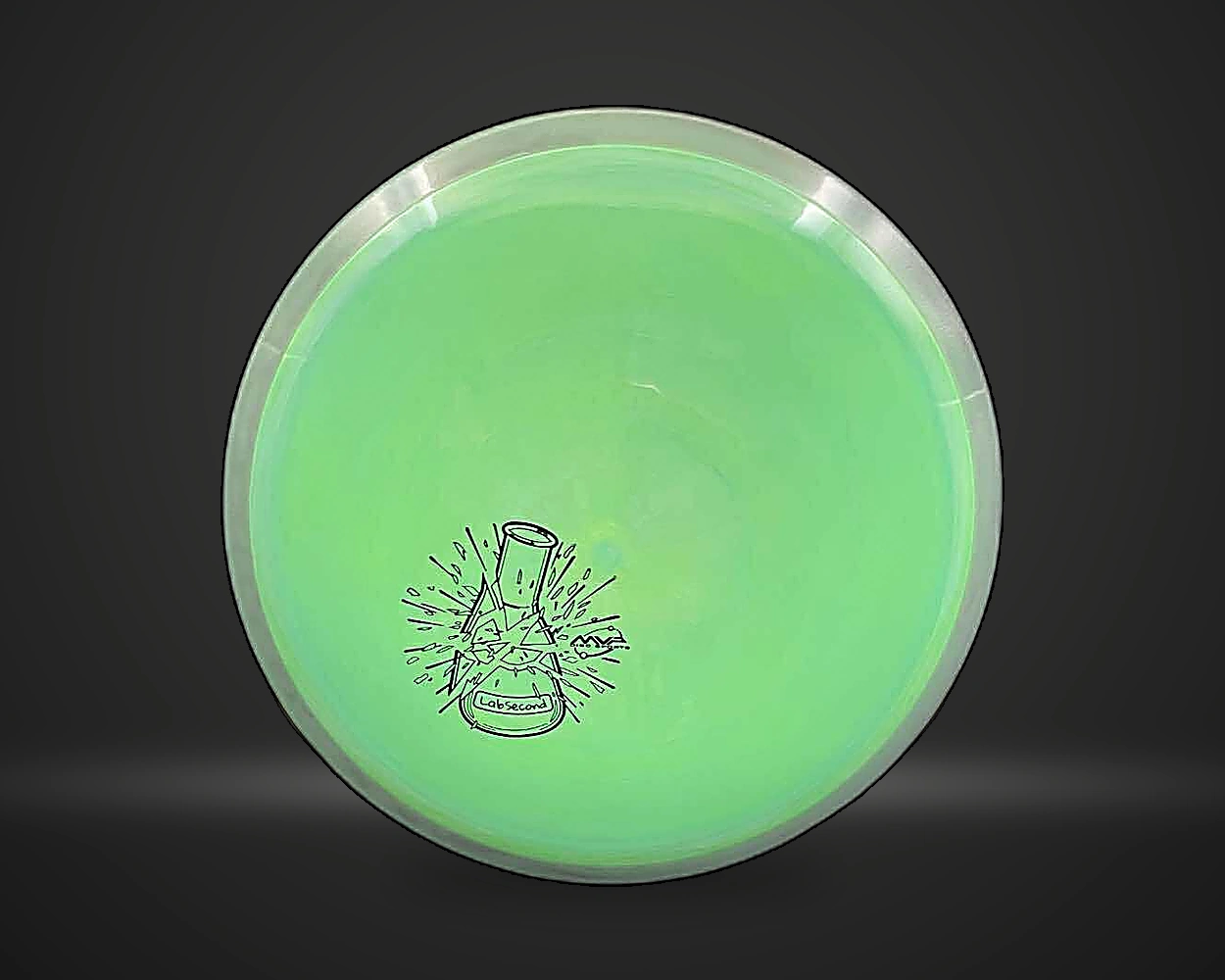 Lift Lab Second Eclipse glow fairway driver, vist forfra på mørk produktbakgrunn