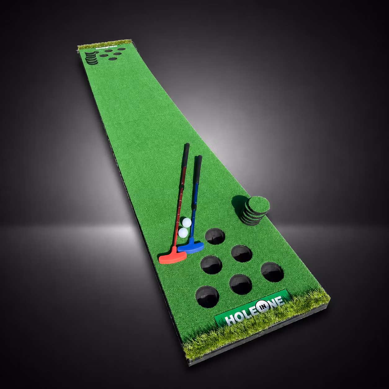 Hole-In-One Spillet golfspill, vist på mørk produktbakgrunn