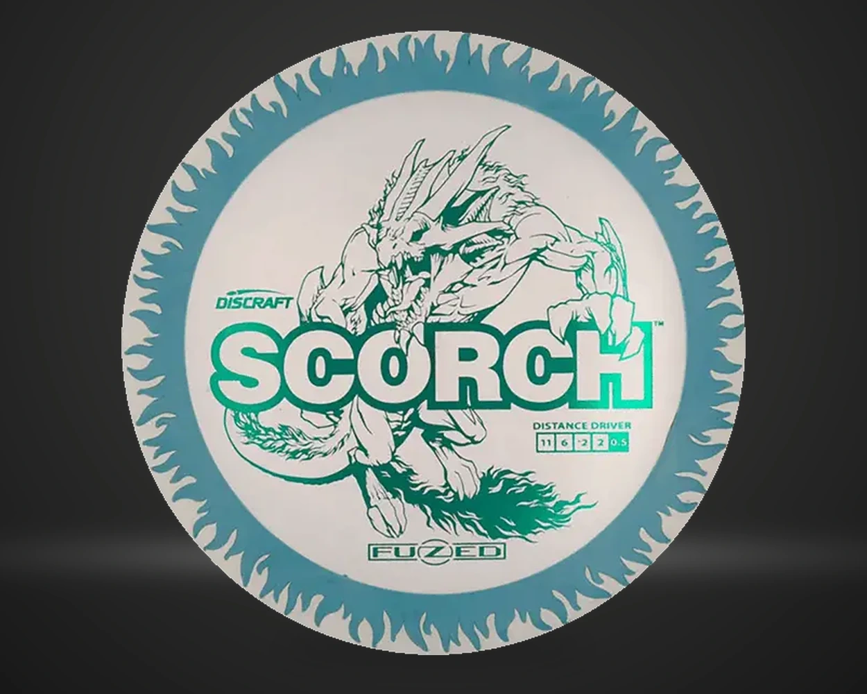 FuZed Line Scorch distance driver, vist forfra på mørk produktbakgrunn