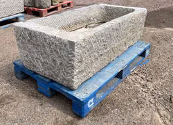 Stort stentråg - 127x61cm