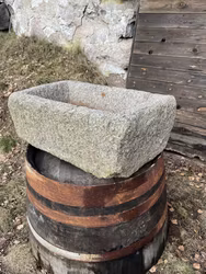 Stentråg mellan 57x34cm