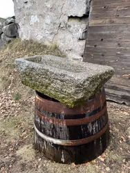 Stentråg mellan 75x32cm