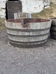 Halvt vinfat 900 liter