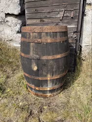 Vinfat 225 liter patinerad