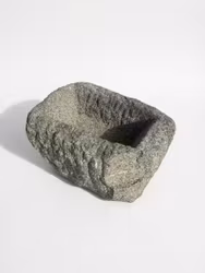 Litet stentråg 51x32cm
