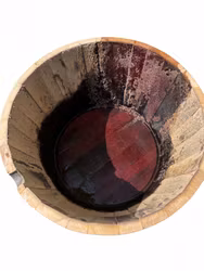 Halvt vinfat av ek 110 liter