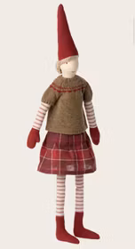 PIXY SIZE 4 red checkered skirt