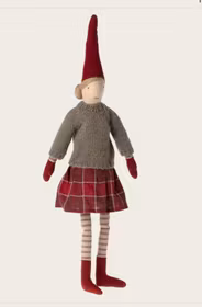 PIXY SIZE 3 knitted sweater and skirt