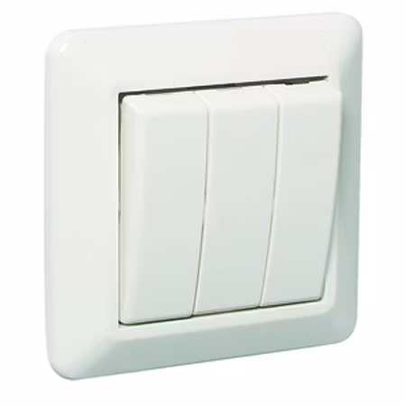 Strömställare Elko RS 3x1-pol Fjällvit – Infälld strömställare med snabbanslutning utan klor