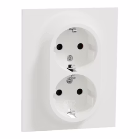 Elko One 2-vägsuttag med jord och snabbanslutning – Renvit