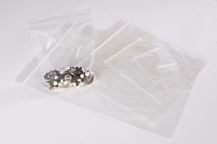 Ziplock bags in 19 sizes!
