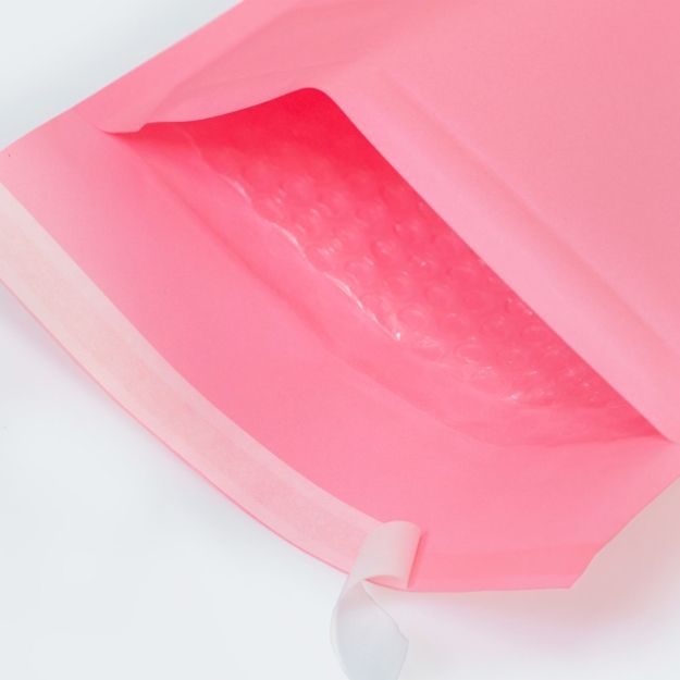 Colored bubble mailers size G 23x34cm. Great quality!