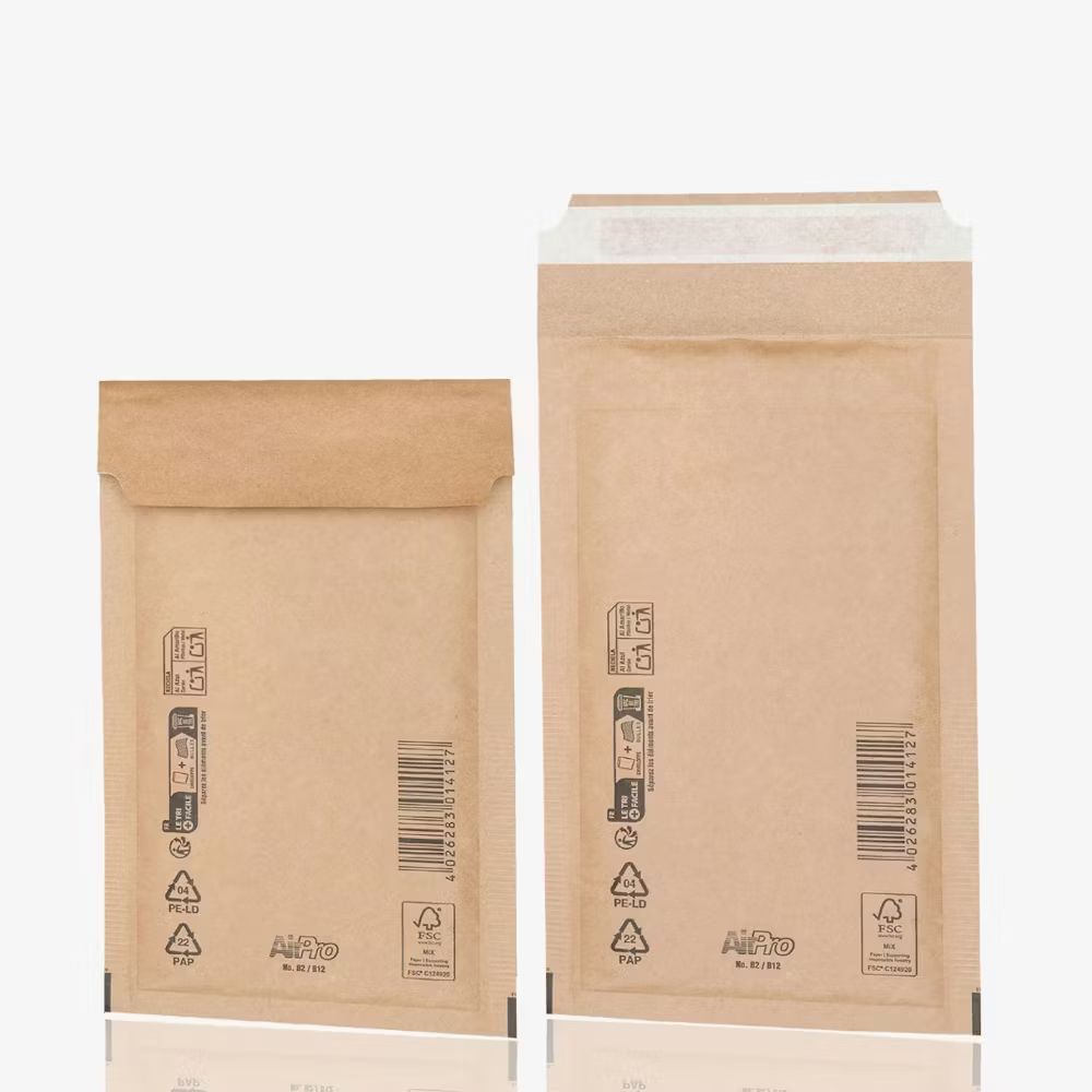 Bubble bags size B 12x21cm.