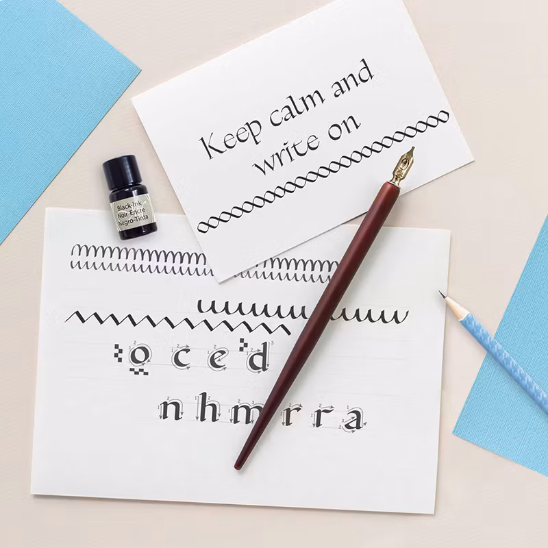 Kalligrafipenna-doppenna-med ink