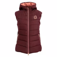 Jacson ridväst Claire