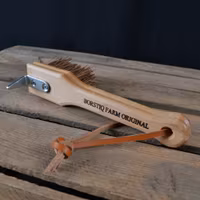 Borstiq Farm hovkrats med bassineborste