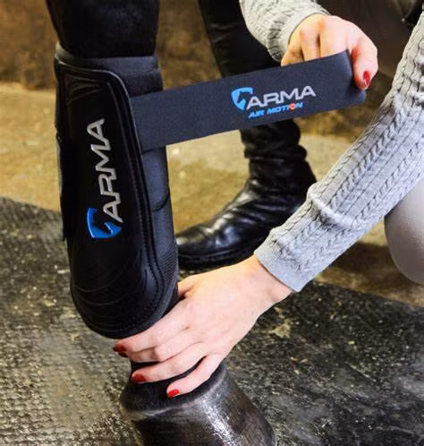 Arma Air Motion Benskydd Black