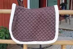 Brunt schabrak med pälskant ponny allround