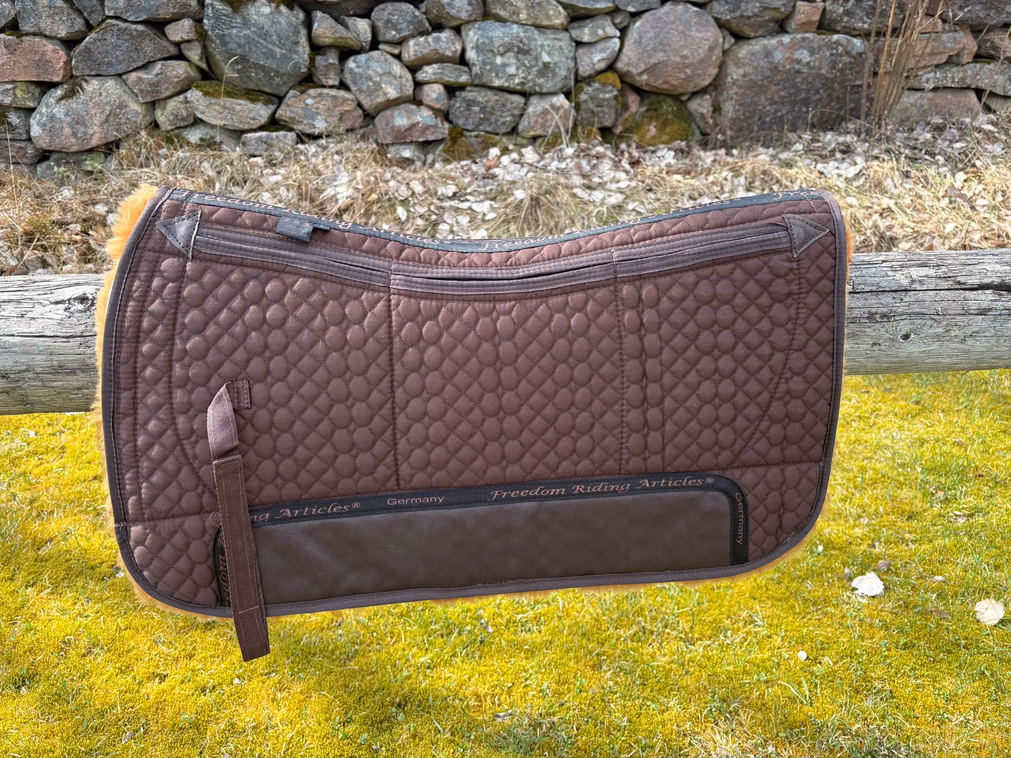 F.R.A. ® Westernpad DeLuxe, undersida av 30 mm lammskinn, (inkl. ilägg) Brun/Cappuchino