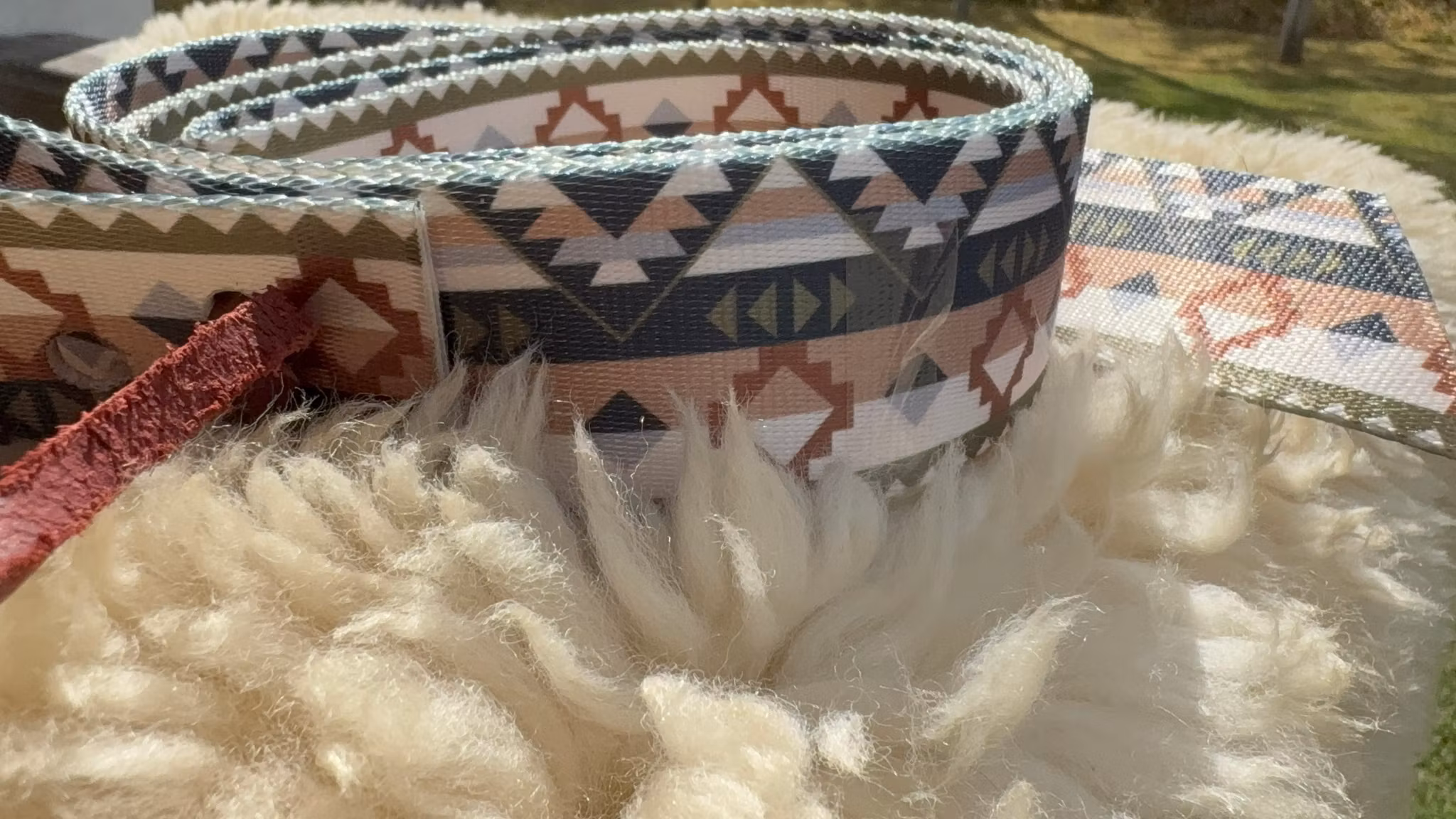 Weaver Patterned Tie Strap Trekking West