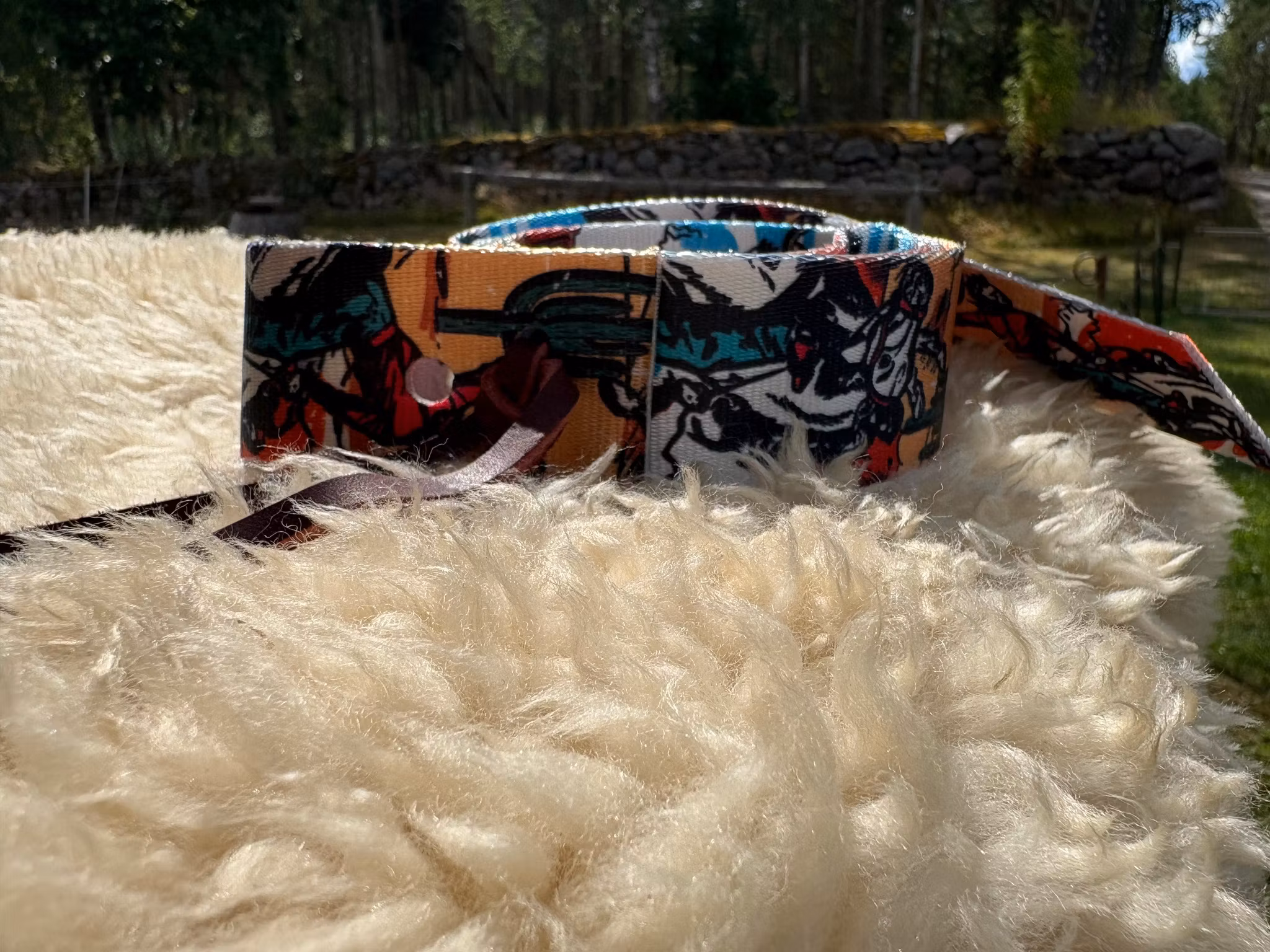 Weaver Patterned Tie Strap Bucking Bronc