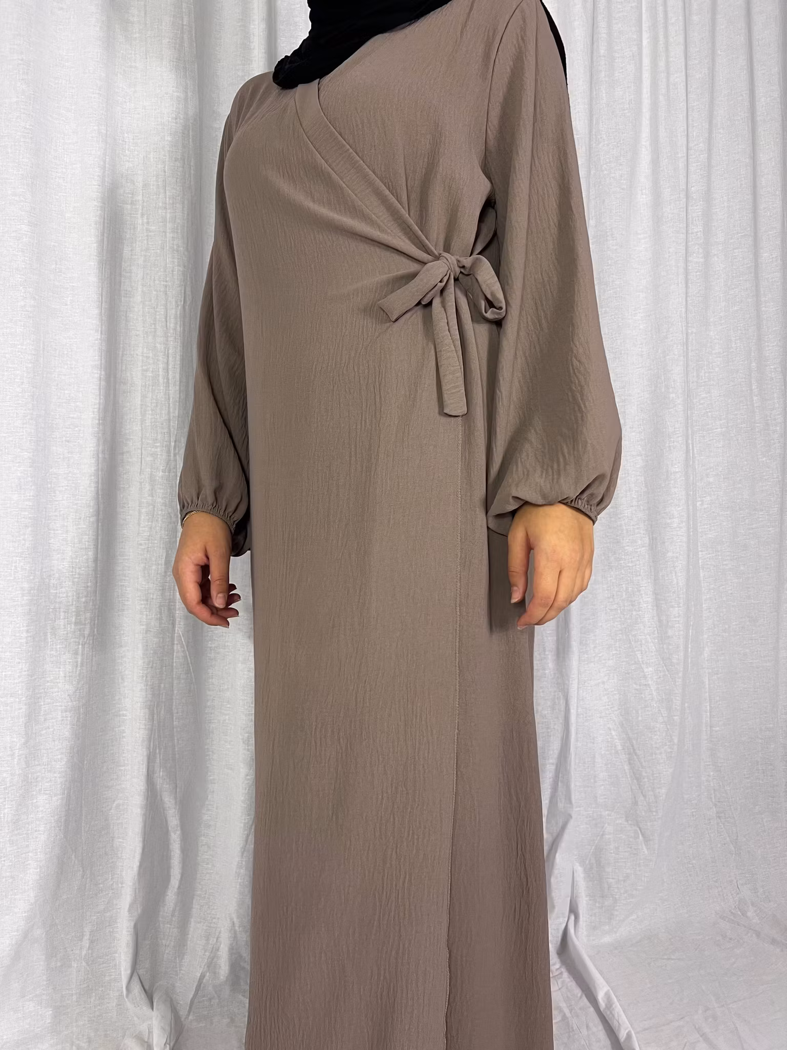 Side wrap abaya taupe