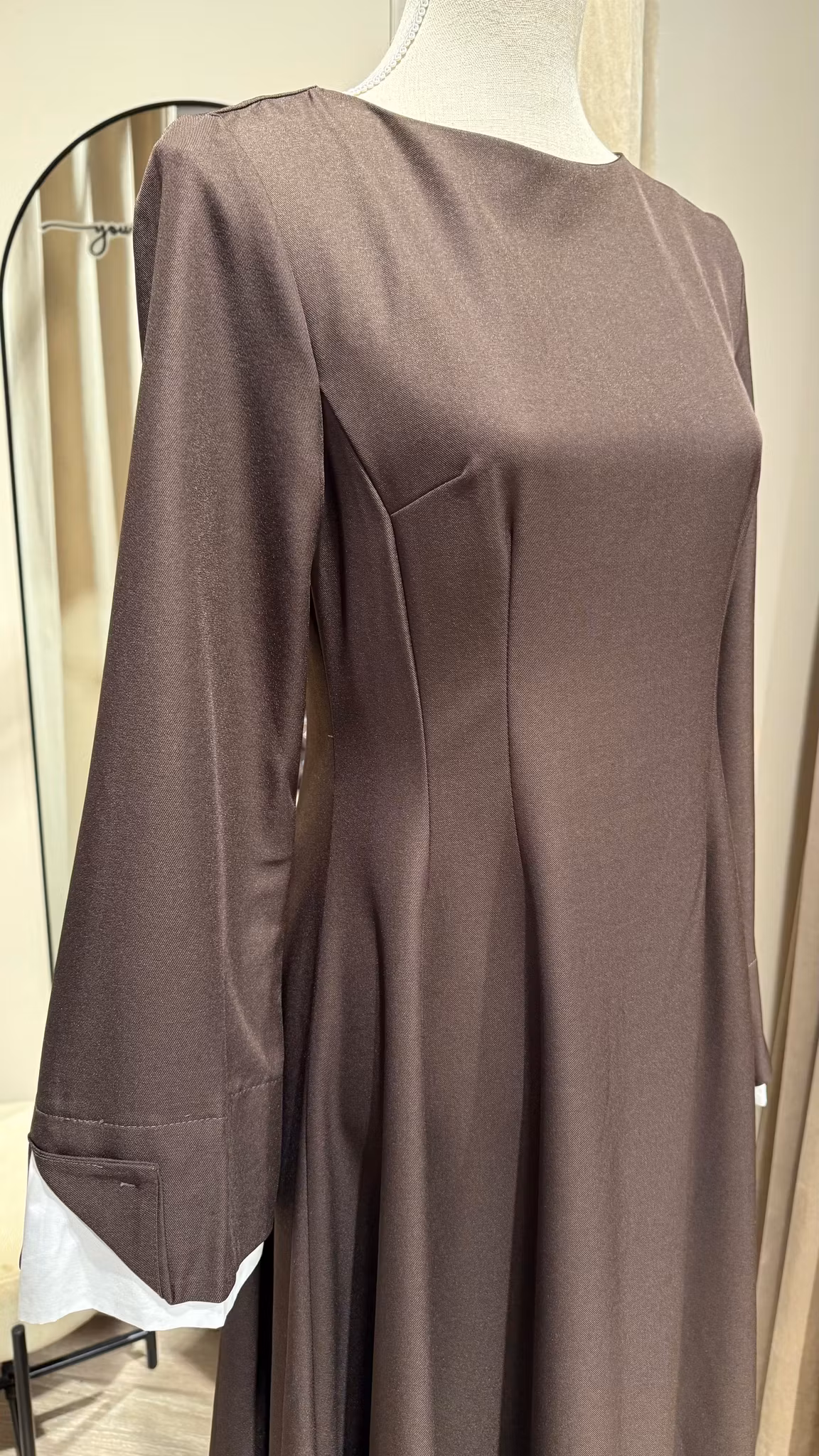 FIGURSYDD KJOLE BRUN