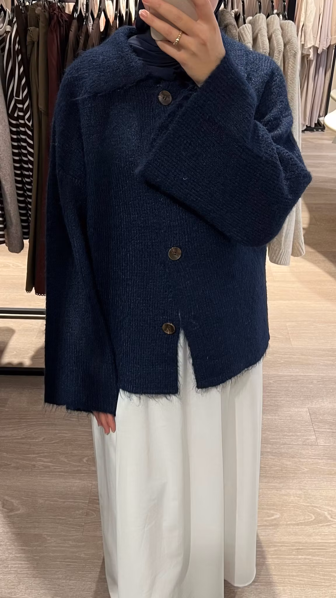 ALMA CARDIGAN - MARINEBLÅ