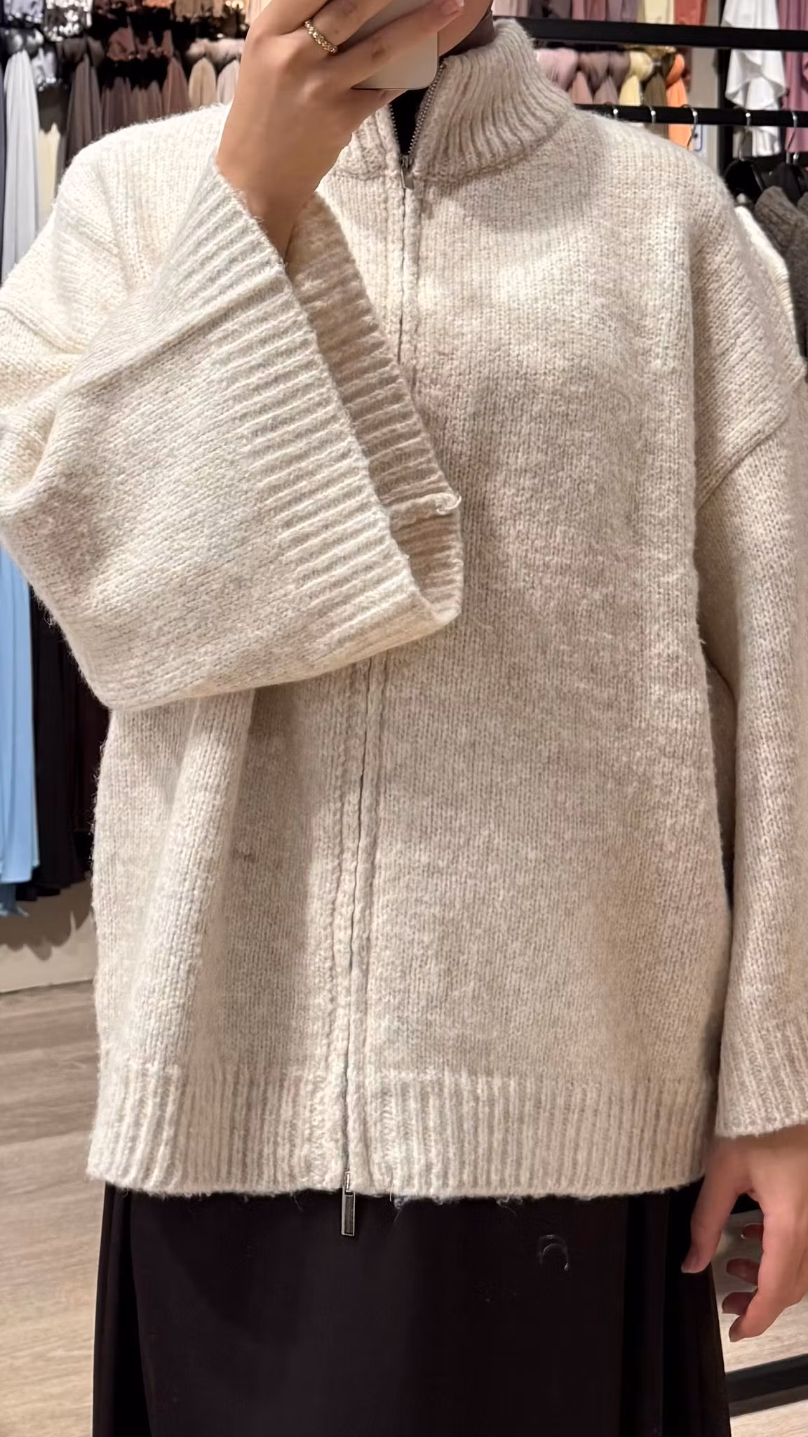 OVERSIZED CARDIGANMED HØY KRAGE - KREM