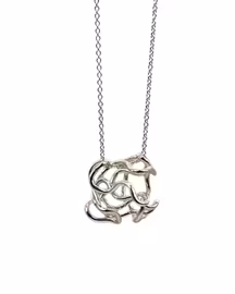 HALSBAND NYSTAN LITET