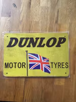 Dunlop motor tyres