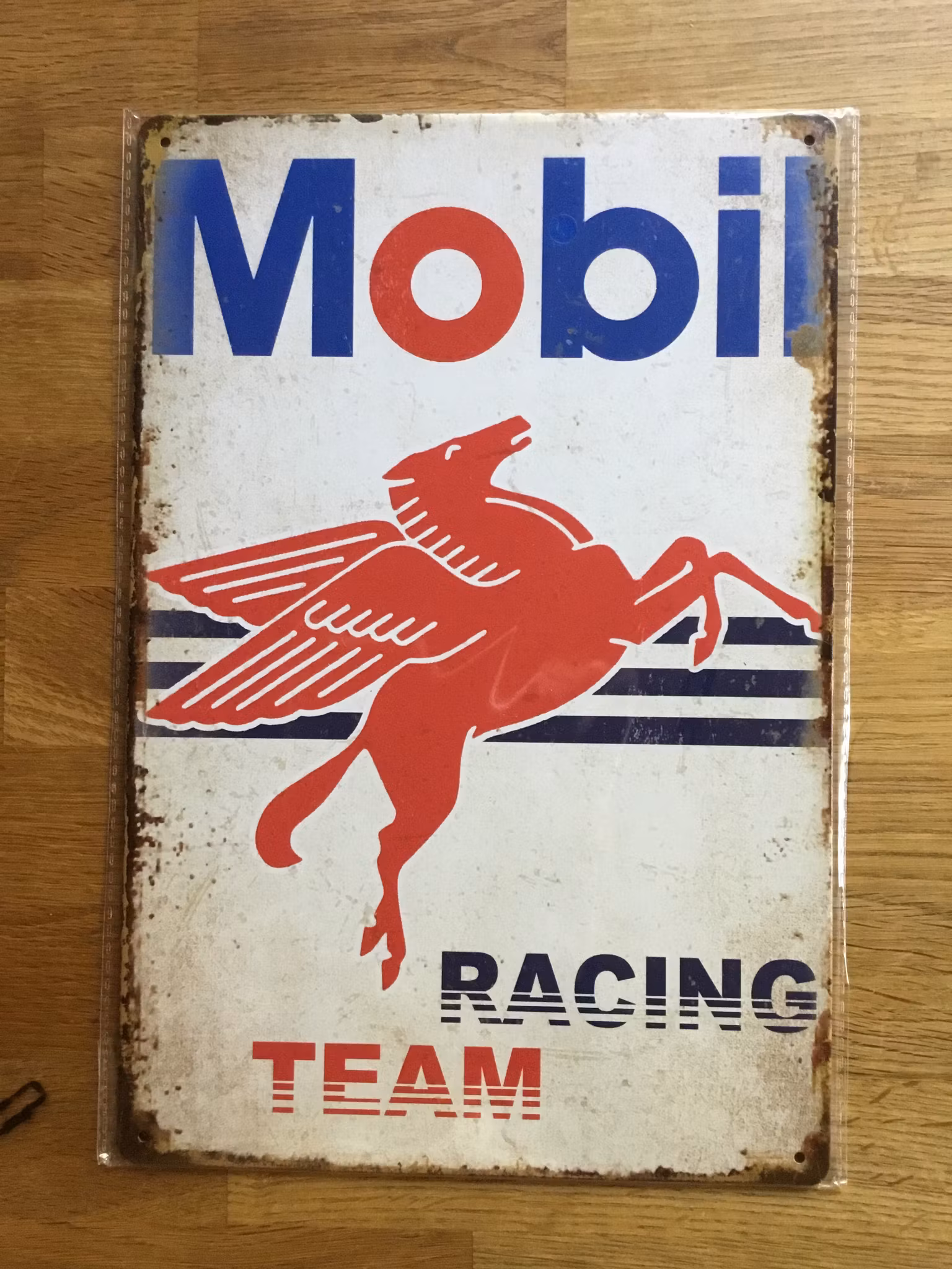 Mobil racing team