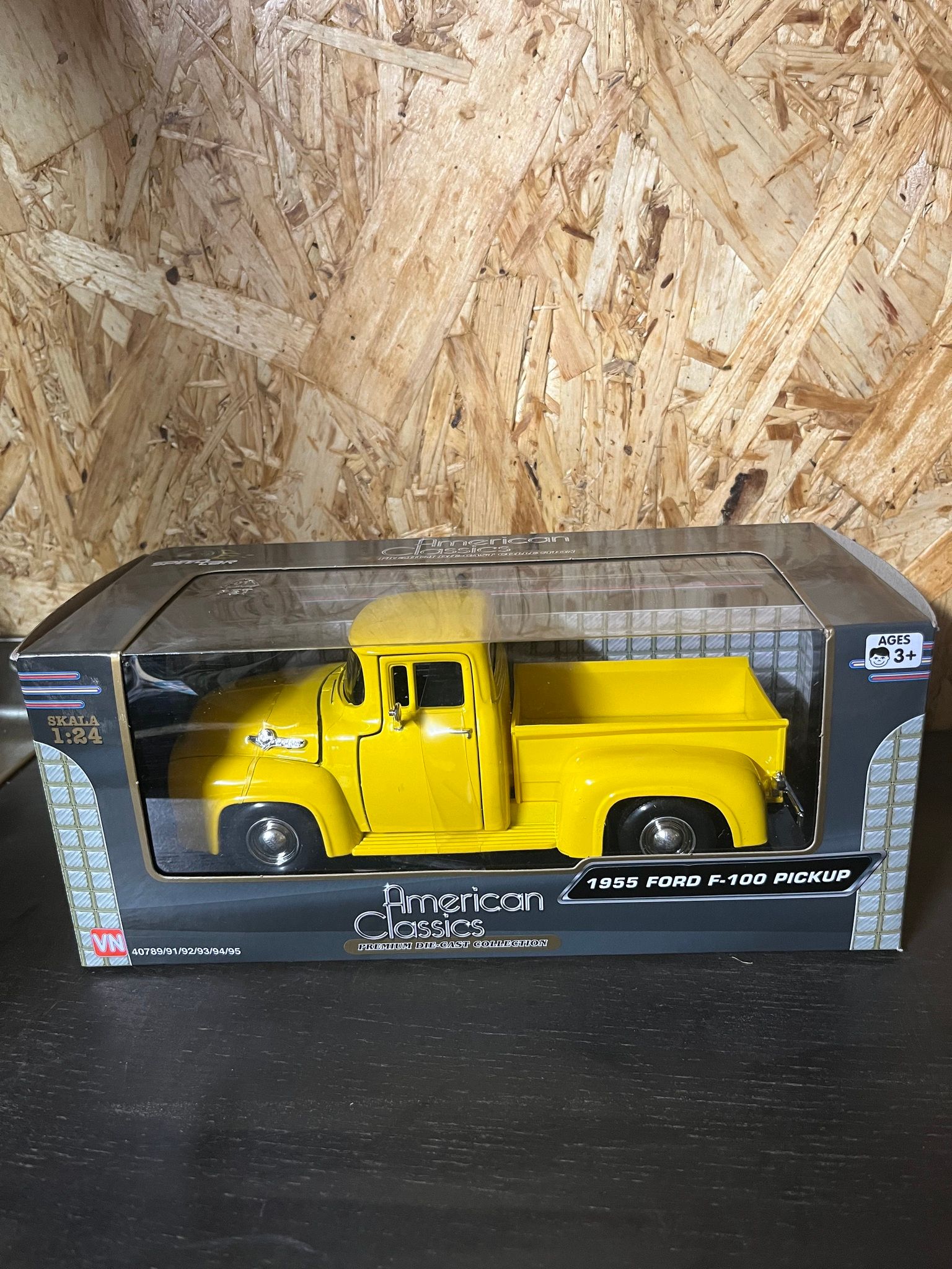 Ford F-100 pickup 1955