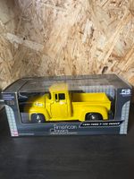 Ford F-100 pickup 1955