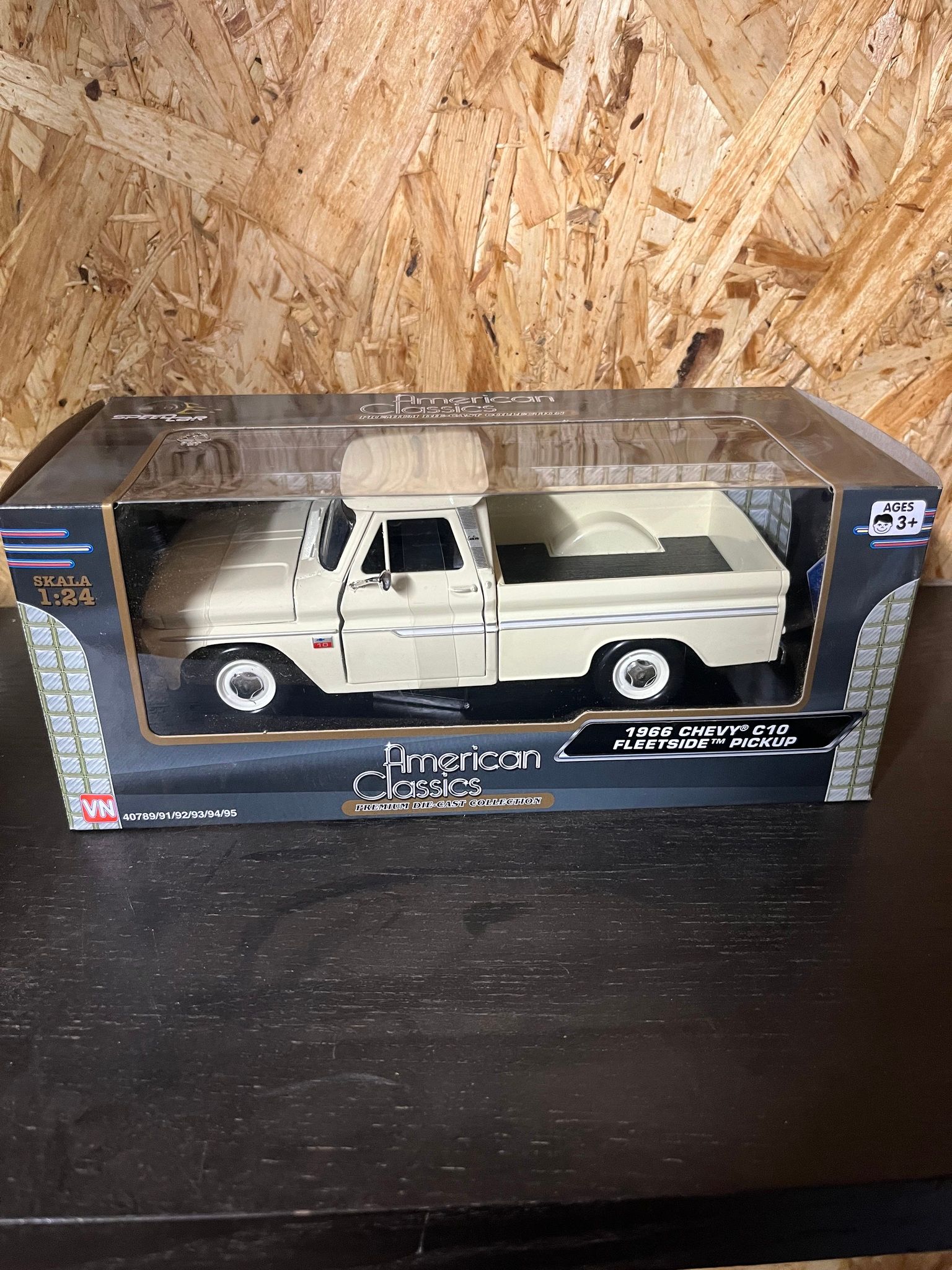 Chevy C10 fleetside pickup 1966