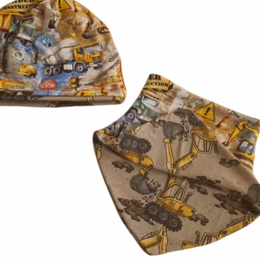 Ullforet sett lue og hals 3-6 år maskiner