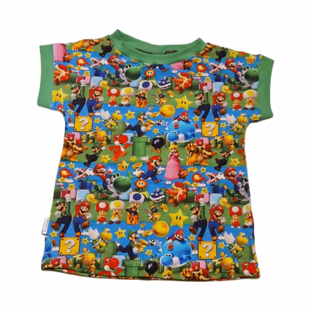 T-skjorte str 134 nintendo