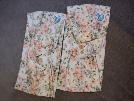 Bomullspannebånd twist rosa blomster